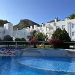 Апартаменти Isholidays Acron