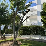 Апартаменти Isholidays Acron *