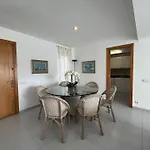 Isholidays Acron Апартаменты