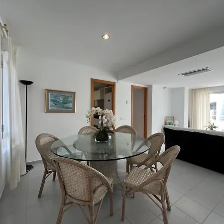 Isholidays Acron * Port de Pollença