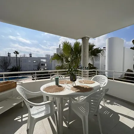 Isholidays Acron Apartment Port de Pollenca
